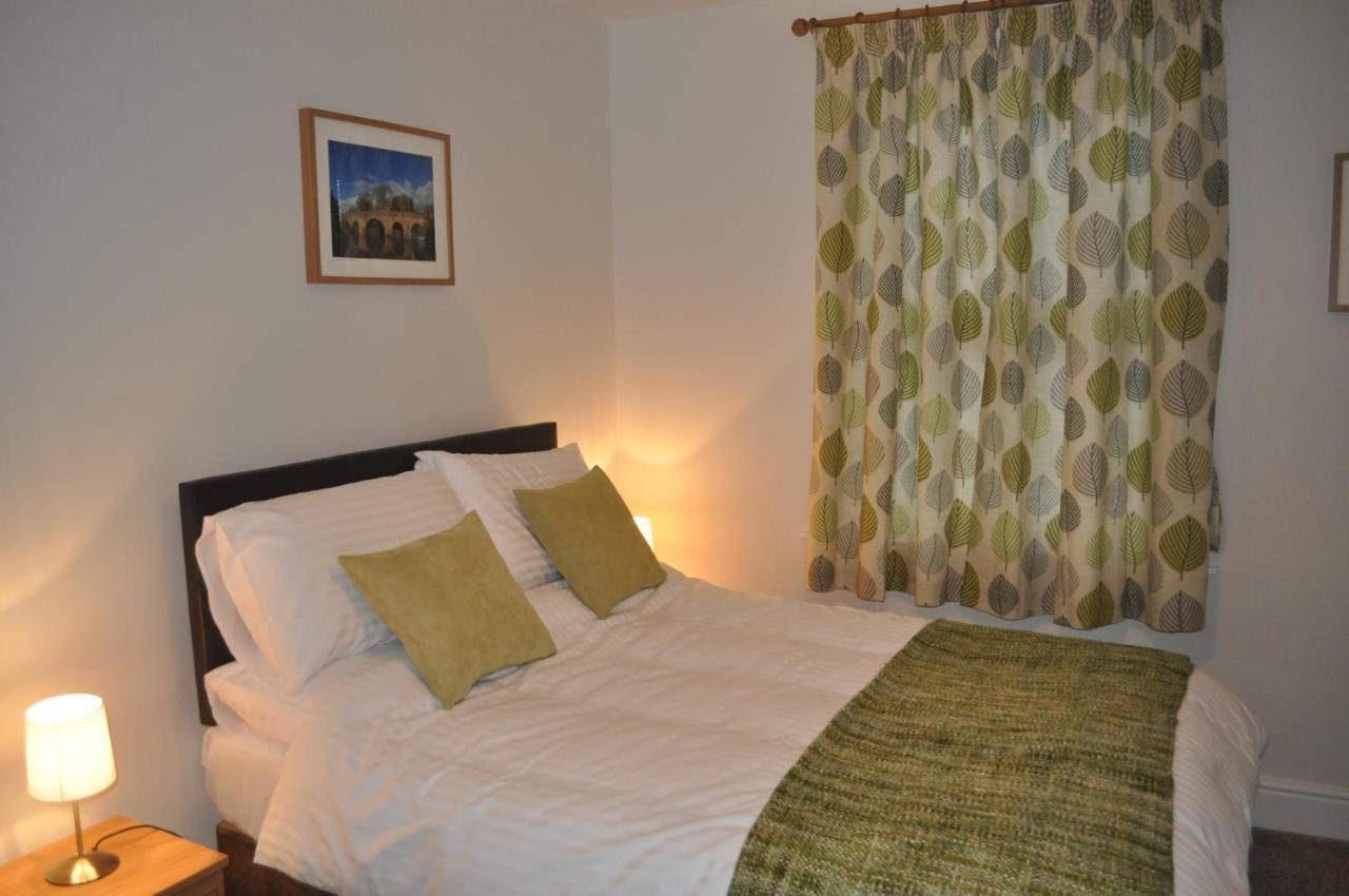 Woodlands 159 Bed & Breakfast Pershore Exterior photo
